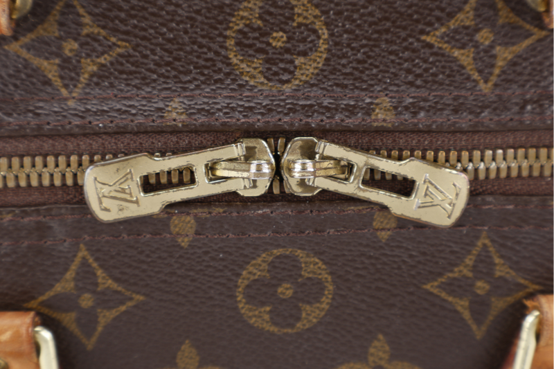 LOUIS VUITTON SPEEDY BANDOULIERE 30 MONOGRAM CANVAS LEATHER GOLD HARDWARE WITH STRAPS, LOCK, DUST COVER AND BOX