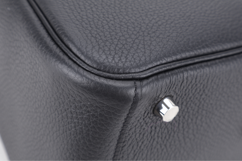 HERMES LINDY 26 BLACK CLEMENCE LEATHER SILVER HARDWARE STAMP Z (YEAR 2021) WITH DUST COVER, BOX AND FELT COVER