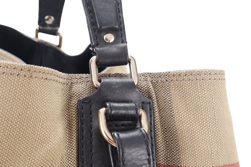 BURBERRY ASHBY MEDIUM CHECKED BUCKET CANVAS WITH DUST COVER