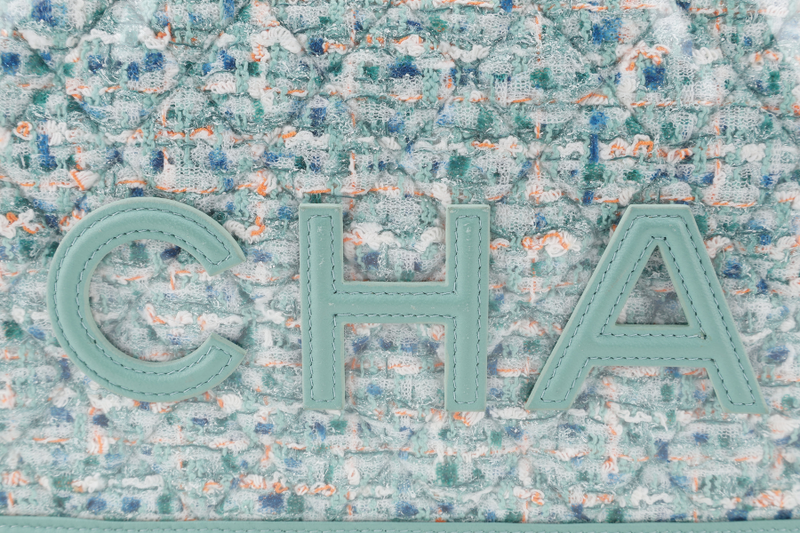 CHANEL GREEN TWEED PVC LAMBSKIN CHANEL LOGO WRISTLET POUCH (2081xxxx) GOLD HARDWARE WITH DUST COVER AND CARD