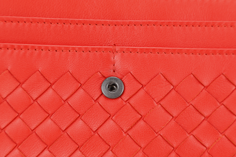 BOTTEGA VENETA CONTINENTAL FLAP WALLET RED INTRECCIATO LEATHER WITH DUST COVER AND BOX