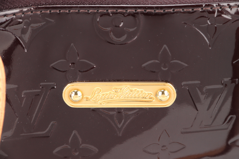 LOUIS VUITTON M93589 BELLEVUE GM AMARANTE VERNIS LEATHER GOLD HARDWARE WITH DUST COVER