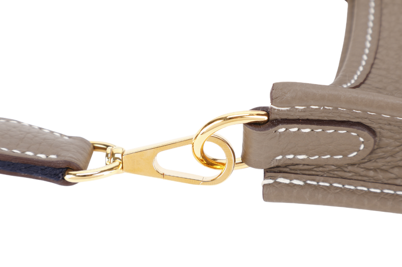 HERMES EVELYN TPM 18CM ETOUPE CLEMENCE LEATHER GOLD HARDWARE STAMP Z (YEAR 2021) NO DUST COVER