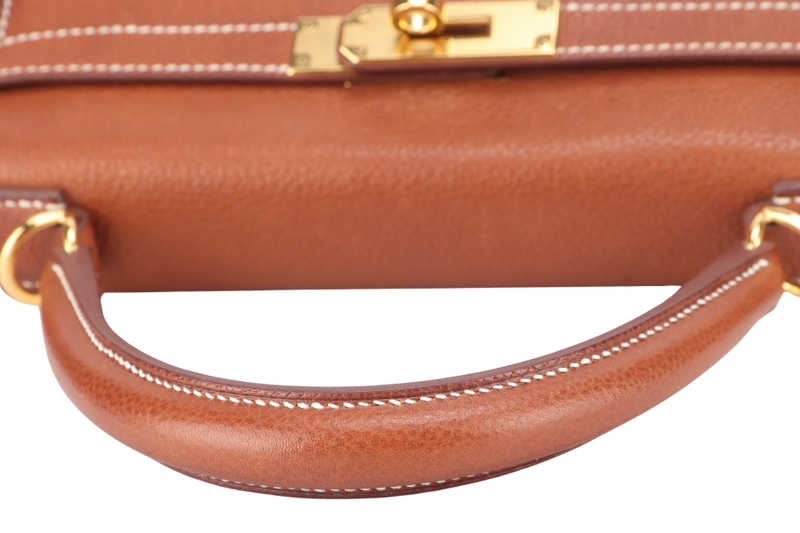 HERMES KELLY 28 FAUVE BARENIA FAUBOURG GOLD HARDWARE STAMP Z (YEAR 2021) WITH KEYS, LOCK, STRAPS, RAINCOAT AND DUST COVER