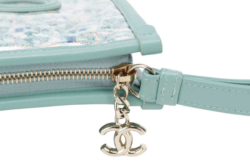 CHANEL GREEN TWEED PVC LAMBSKIN CHANEL LOGO WRISTLET POUCH (2081xxxx) GOLD HARDWARE WITH DUST COVER AND CARD