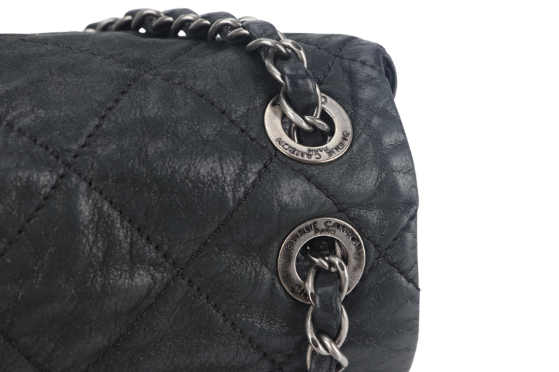 CHANEL VIP FLAP BAG (1514xxxx) BLACK IRIDESCENT CALFSKIN RUTHENIUM HARDWARE WITH DUST COVER