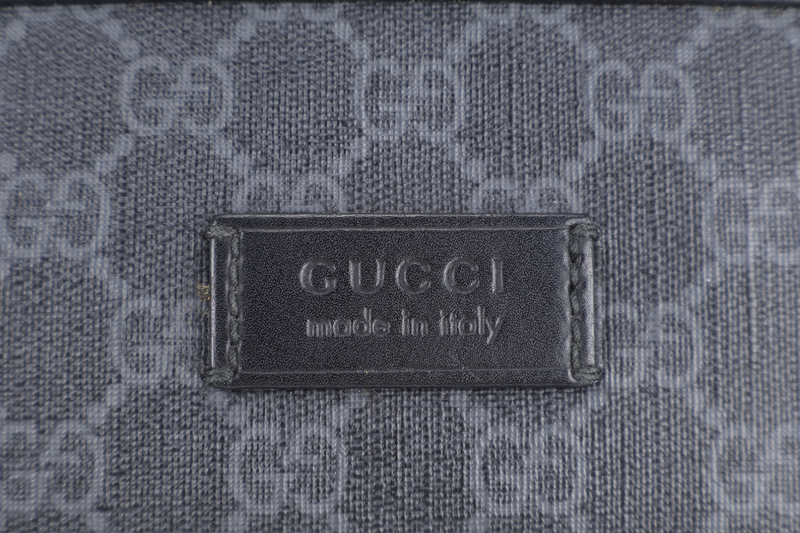 GUCCI 474298 GG SUPREME BELT BAG BLACK CANVAS SILVER HARDWARE WITH DUST COVER AND BOX