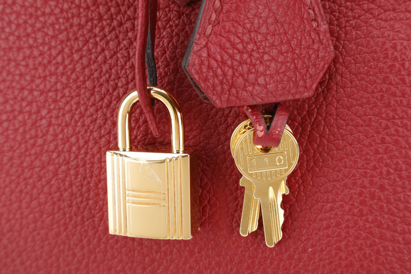 HERMES BIRKIN 25 ROUGE GRENAT TOGO GOLD HARDWARE STAMP C (YEAR 2018) WITH KEYS&LOCK, RAINCOAT, CARE CARD, DUST COVER AND BOX