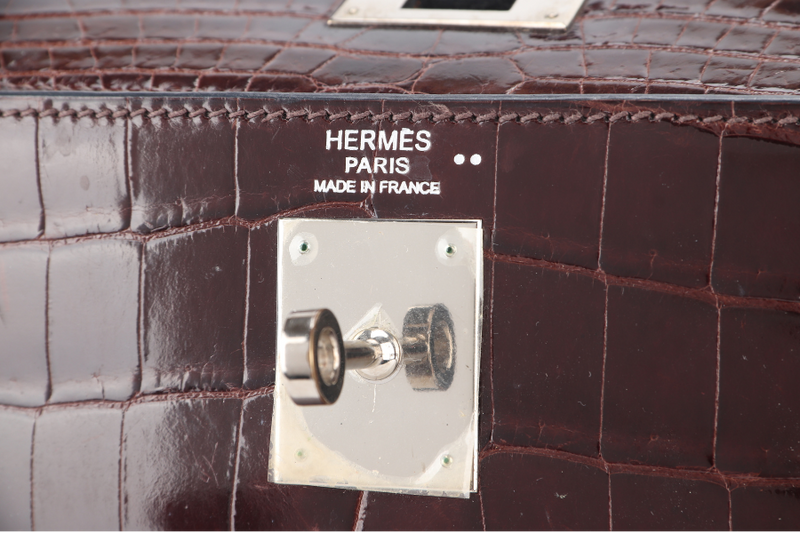 HERMES KELLY 32 SELLIER DARK BROWN SHINY NILOTICUS SILVER HARDWARE STAMP P (YEAR 2012) WITH KEYS, LOCK, STRAPS, RAINCOAT WITH DUST COVER