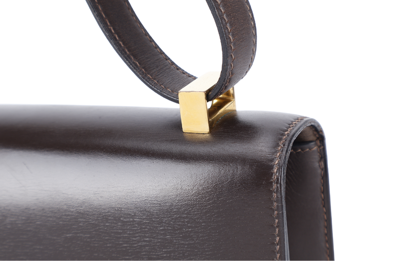 HERMES VINTAGE CONSTANCE 23 DARK BROWN BOX LEATHER GOLD HARDWARE STAMP Z (1970) WITH DUST COVER