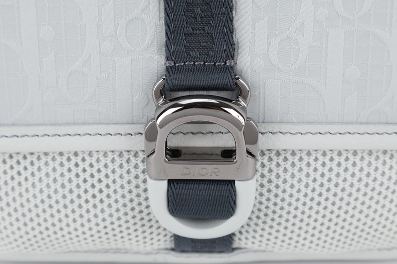 CHRISTIAN DIOR 8 DIOR AND PARLEY ICE PARLEY OCEAN NYLON STRAPS BAG SILVER HARDWARE WITH DUST COVER