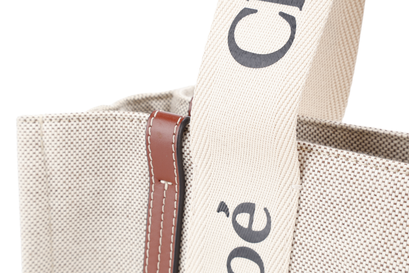 CHLOE WOODY TOTE MEDIUM WITH DUST COVER