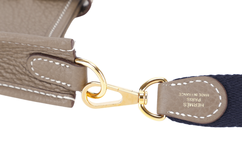 HERMES EVELYN TPM 18CM ETOUPE CLEMENCE LEATHER GOLD HARDWARE STAMP Z (YEAR 2021) NO DUST COVER