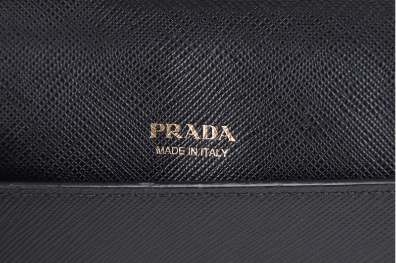 PRADA 1MF006 SAFFIANO LEATHER ENVELOPE CLUTCH BLACK & BLUE WITH CARD AND BOX