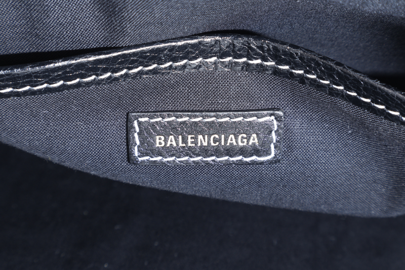 BALENCIAGA STRIPE CLUTCH BLACK, GREY, RED CALF LEATHER SILVER HARDWARE WITH DUST COVER