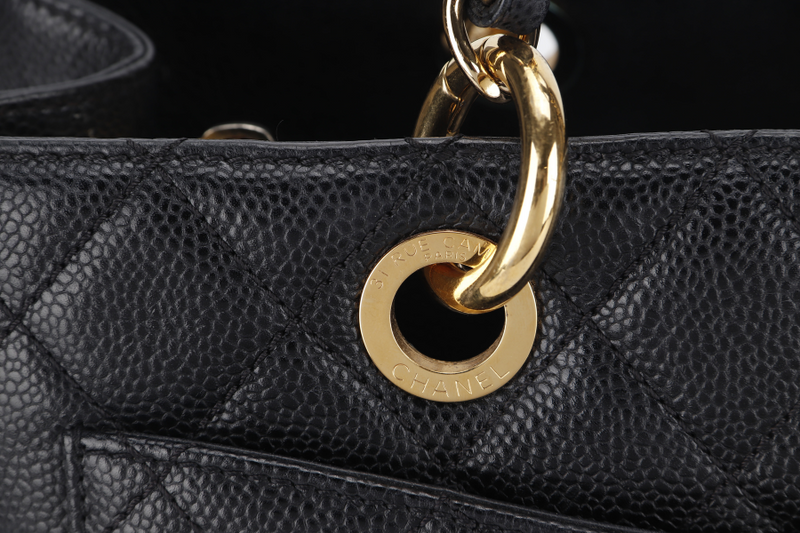 CHANEL GST (2039xxxx) BLACK CAVIAR LEATHER GOLD HARDWARE WITH DUST COVER AND CARD