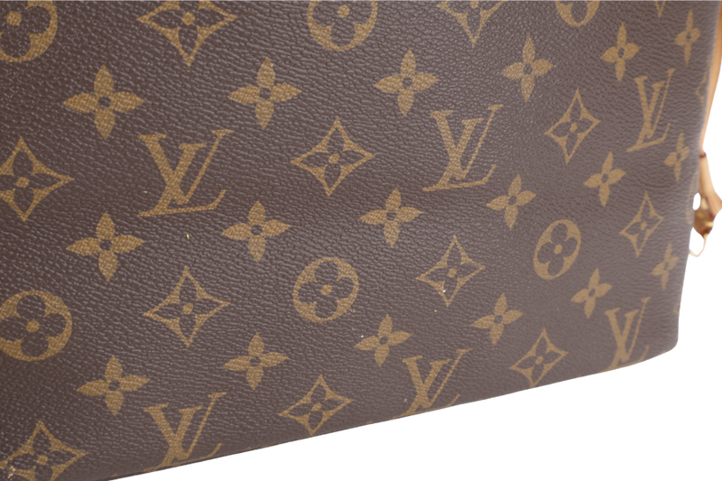 LOUIS VUITTON M46975 NEVERFULL MM MONOGRAM CANVAS GOLD HARDWARE WITH DUST COVER