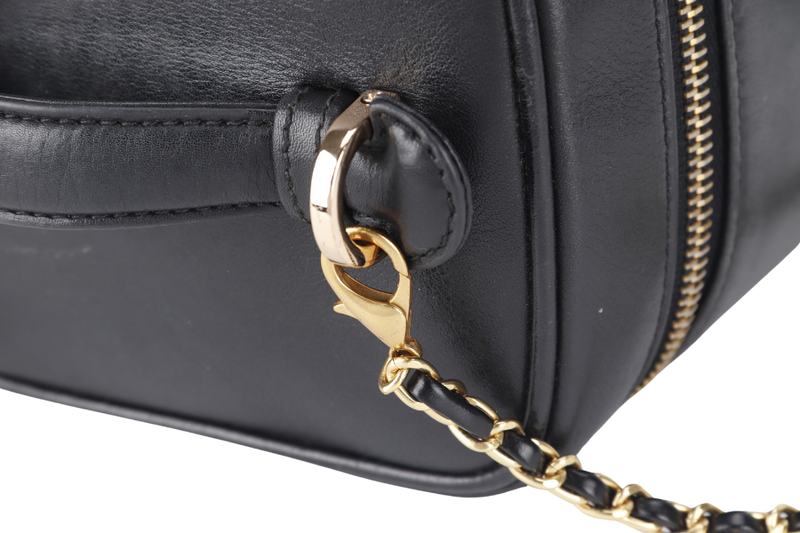 CHANEL VINTAGE VANITY CASE (411xxxx) BLACK LAMBSKIN LEATHER GOLD HARDWARE WITH THIRD PARTY CHAIN, COMPARTMENT AND CARD