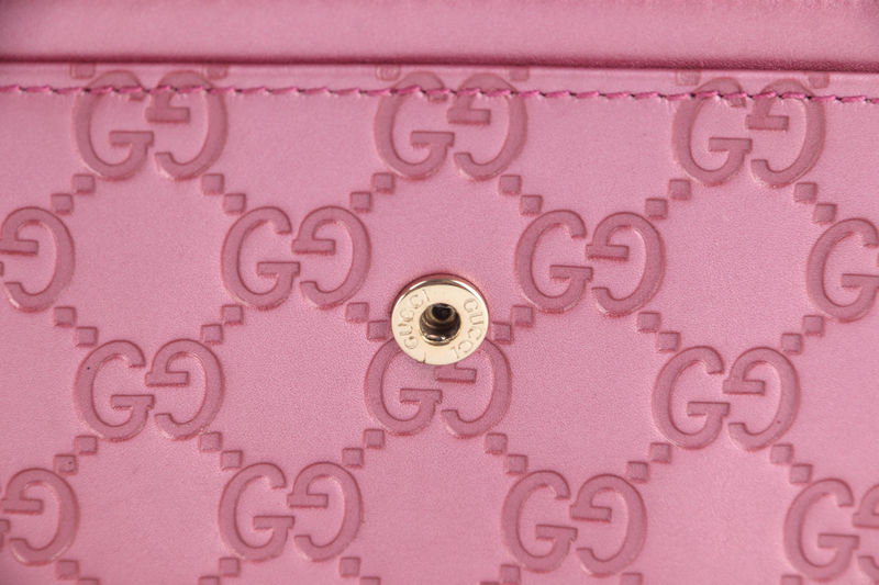 GUCCI GUCCISIMA HEART CHARM PINK LEATHER LONG WALLET GOLD HARDWARE WITH DUST COVER