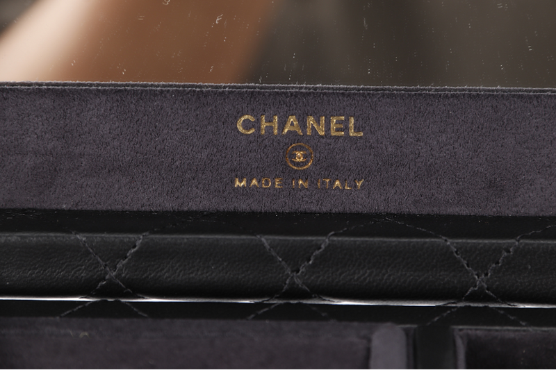 CHANEL BLACK VANITY CASE LIMITED EDITION (2500xxxx) RARA HOME DECOR COSMETIC JEWELRY BOX WITH DUST COVER AND BOX