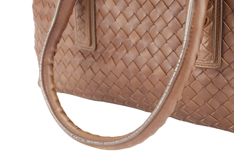 BOTTEGA VENETA WOMAN BOSTON BAG MEDIUM BROWN LEATHER GOLD HARDWARE WITH DUST COVER