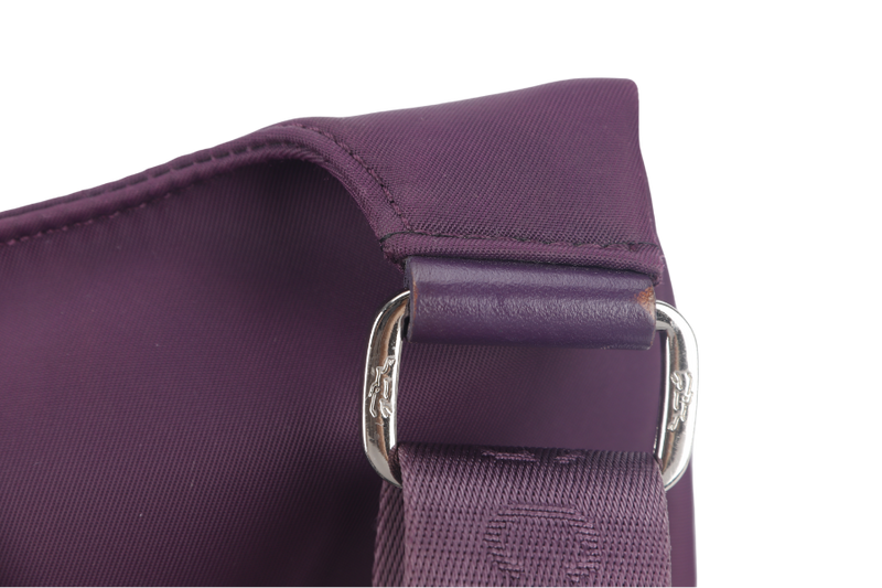 LONGCHAMP MESSENGER PURPLE NYLON SILVER HARDWARE