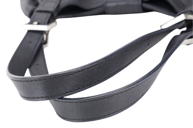 FENDI BLACK LEATHER SHOULDER BAG SILVER HARDWARE NO DUST COVER