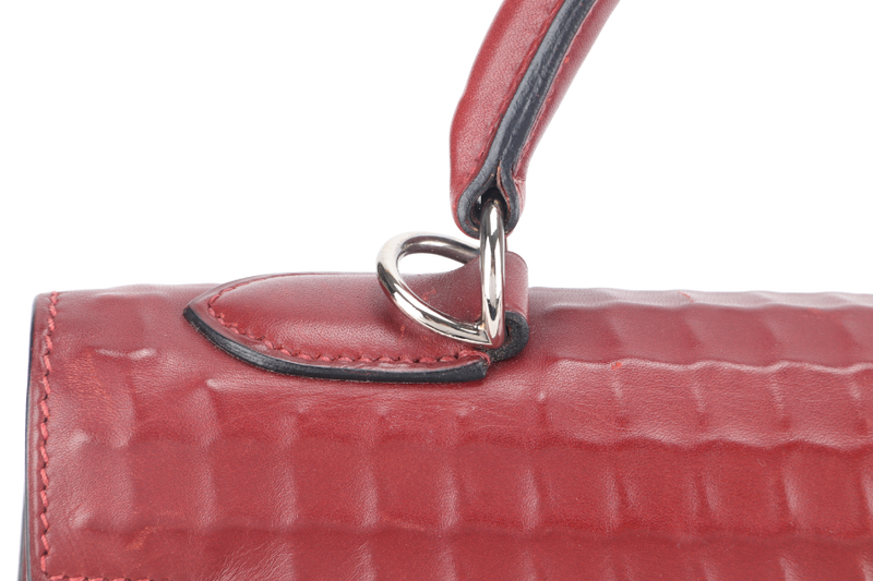 HERMES KELLY 32 WAFFLE SELLIER STAMP G (YEAR 2003) ROUGE H EVERCALF LEATHER SILVER HARDWARE WITH STRAPS, DUST COVER (NO KEYS & LOCK)