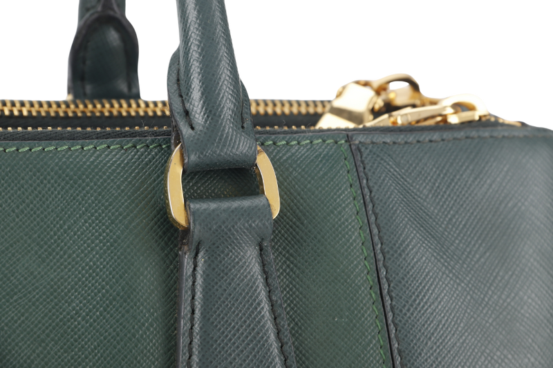 PRADA MEDIUM GALLERIA TOTE GREEN BICOLOR SAFFIANO LUX LEATHER GOLD HARDWARE WITH STRAPS AND DUST COVER