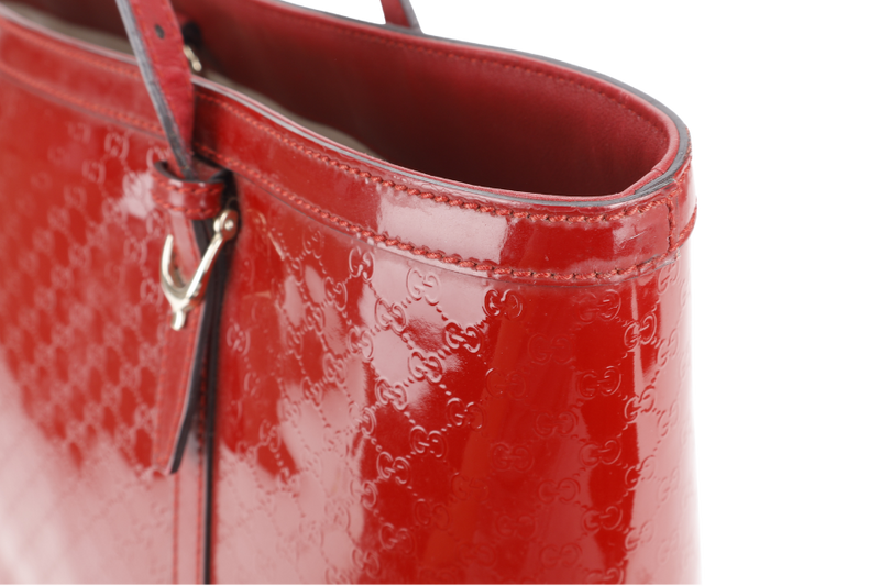 GUCCI RED MICROGUCCISSIMA ENAMEL TOTE BAG GOLD HARDWARE WITH DUST COVER