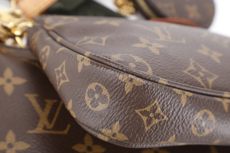 LOUIS VUITTON MULTI POCHETTE ACCESSOIRES KHAKI GREEN WITH DUST COVER AND BOX