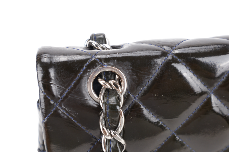 CHANEL CLASSIC DOUBLE FLAP BLUE JUMBO PATENT LEATHER SILVER HARDWARE (1442xxxx) WITH DUST COVER AND DUST COVER