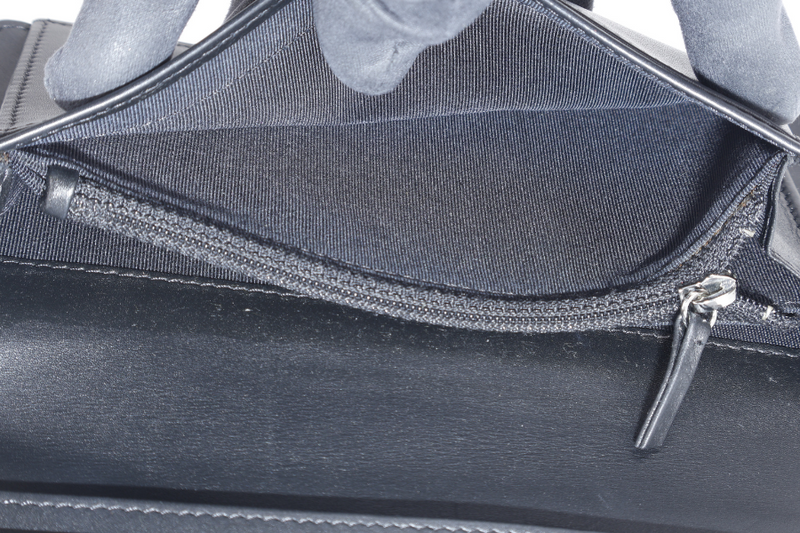 CHANEL QUILTED WALLET (2005xxxx) BLACK LAMBSKIN LEATHER SILVER HARDWARE WITH CARD AND DUST COVER