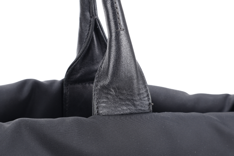 PRADA B4521V TESSUTO NAPPA REVERSIBLE TOTE NERO RUTHENIUM HARDWARE WITH CARD