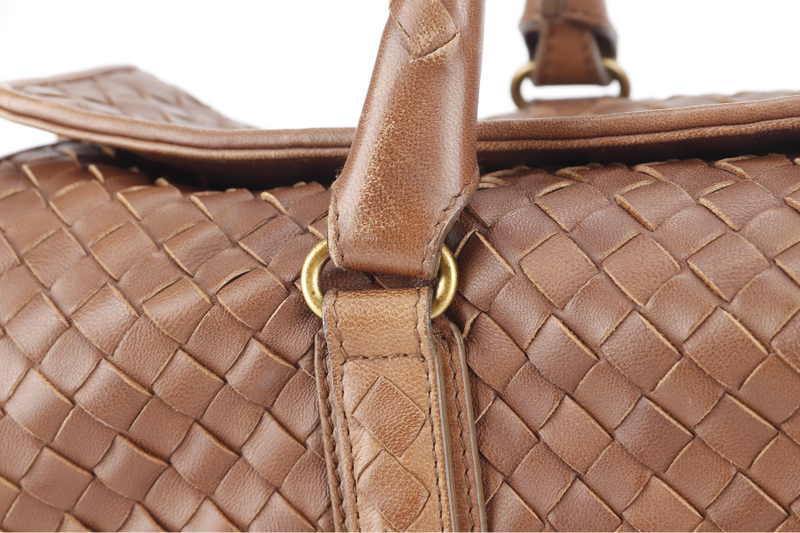 BOTTEGA VENETA WOMAN BOSTON BAG MEDIUM BROWN LEATHER GOLD HARDWARE WITH DUST COVER