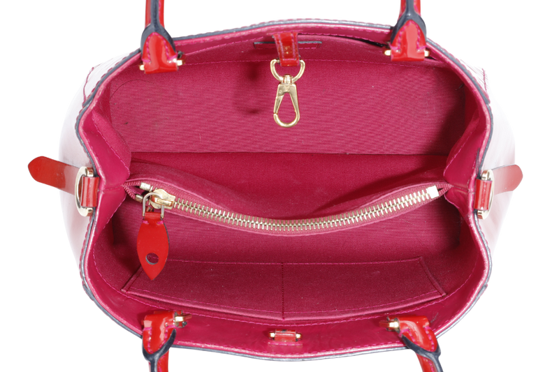LOUIS VUITTON MONTAIGNE BB RED MONOGRAM VERNIS LEATHER GOLD HARDWARE NO DUST COVER