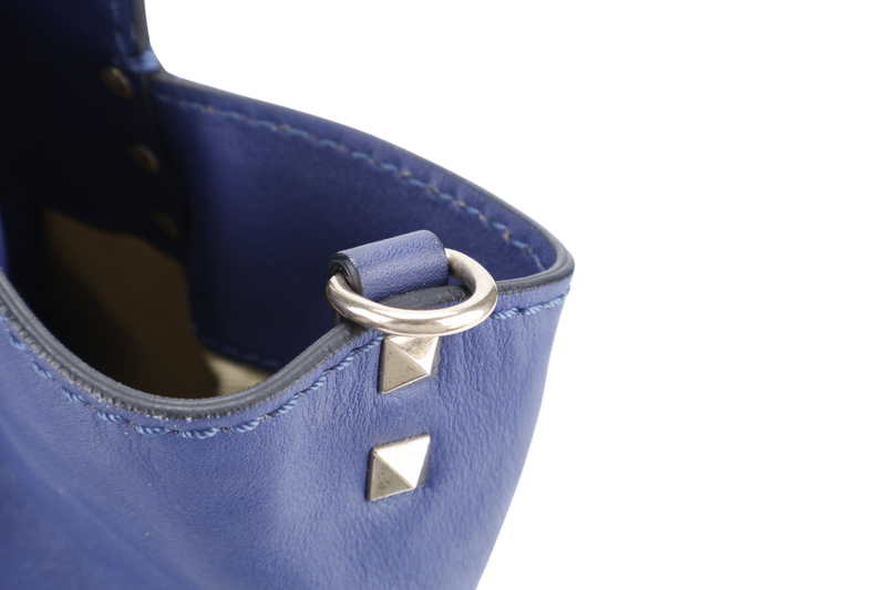 VALENTINO VITELLO SMALL ROCKSTUD BLUE LEATHER TOTE BAG WITH GOLD HARDWARE WITH STRAPS AND DUST COVER