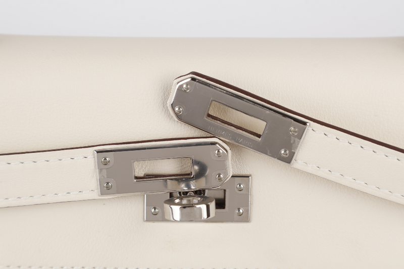 HERMES KELLY 25 IN AND OUT NATA COLOR SWIFT LEATHER SILVER HARDWARE STAMP Z (YEAR 2021) WITH STRAPS, KEYS, LOCK, DUST COVER AND BOX