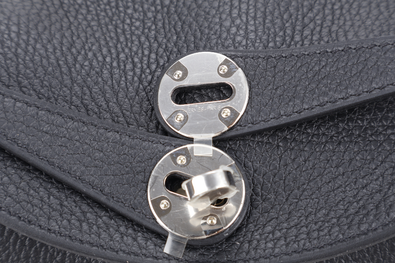 HERMES LINDY 26 BLACK CLEMENCE LEATHER SILVER HARDWARE STAMP Z (YEAR 2021) WITH DUST COVER, BOX AND FELT COVER