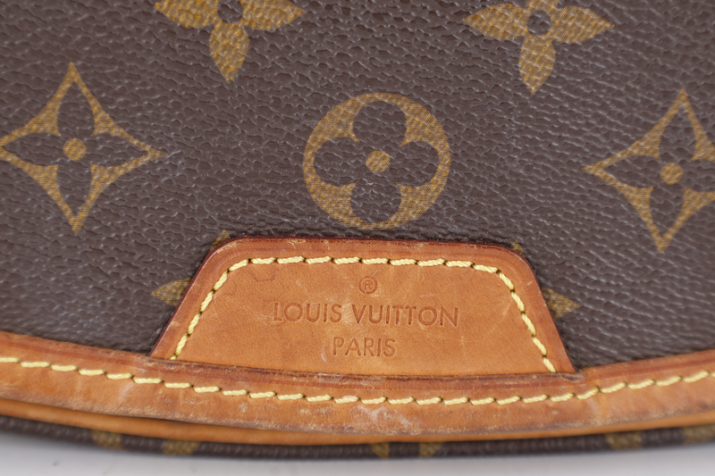 LOUIS VUITTON M40474 MENILMONTANT MONOGRAM CANVAS GOLD HARDWARE NO DUST COVER