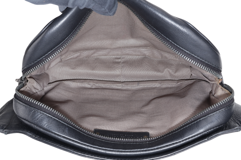 BOTTEGA VENETA WAIST BAG BLACK INTRECCIATO LEATHER SILVER HARDWARE WITH DUST COVER