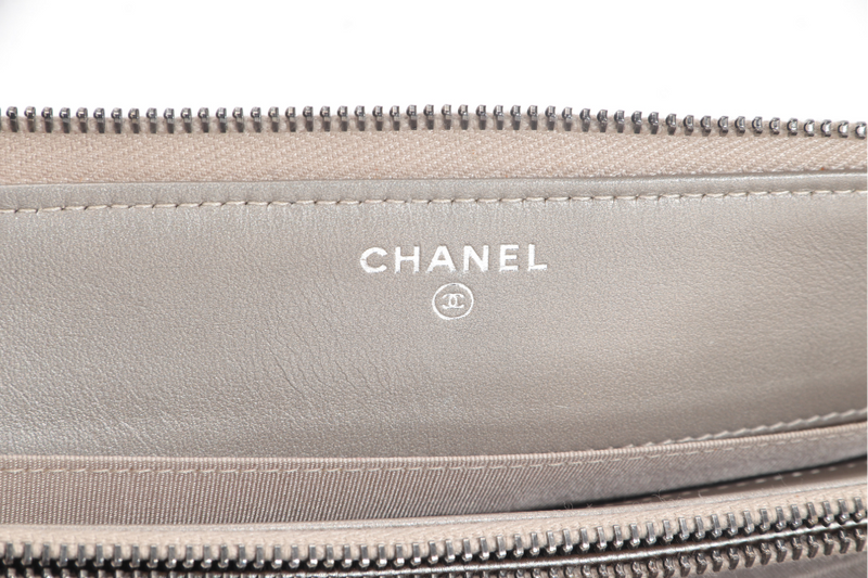 CHANEL METALLIC BRONZE CAVIAR ZIPPY CLUTCH (2481xxxx) RUTHENIUM HARDWARE NO CARD WITH DUST COVER