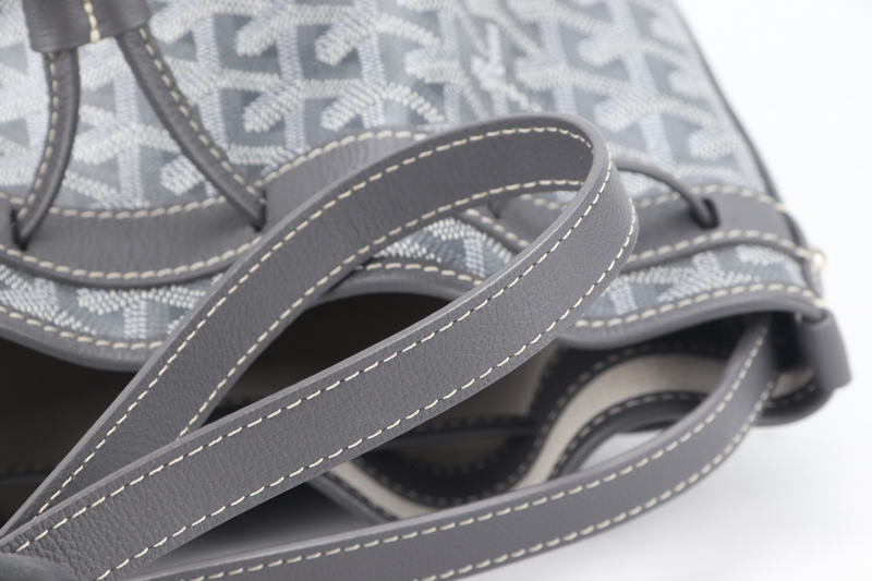 GOYARD BUCKET BAG GREY GOYARDINE WITH DUST COVER