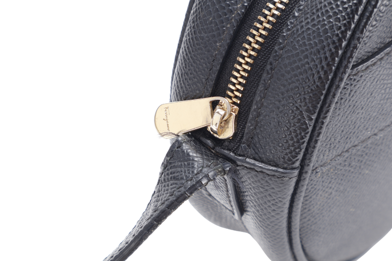 SALVATORE FERRAGAMO VARA BOW MINI CROSSBODY BAG BLACK CALF LEATHER WITH DUST COVER