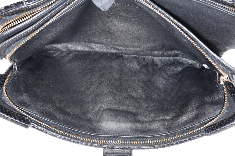 BOTTEGA VENETA CLUTCH WITH SNAKESKIN TRIMMING BLACK INTRECCIATO WOVEN RAFFIA GOLD HARDWARE WITH DUST COVER