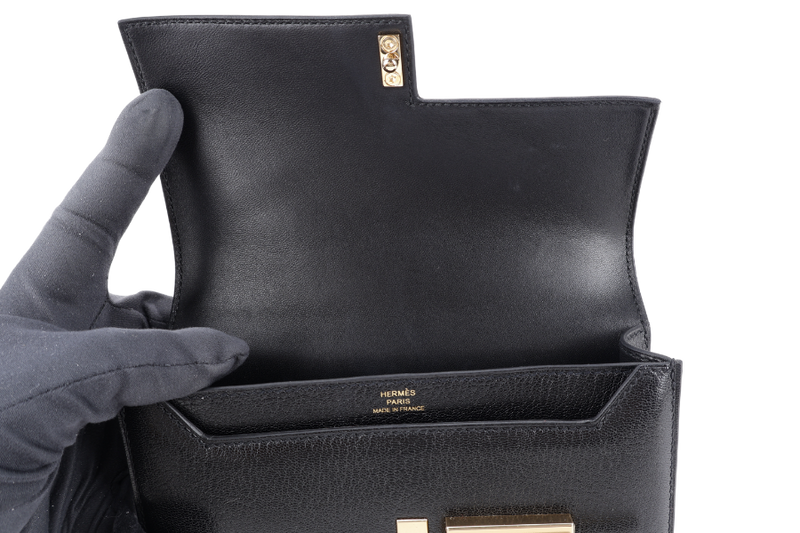 HERMES MINI VERROU CHAIN BLACK CHEVRE GOLD HARDWARE STAMP Y (YEAR 2020) WITH DUST COVER, BOX AND FELT COVER