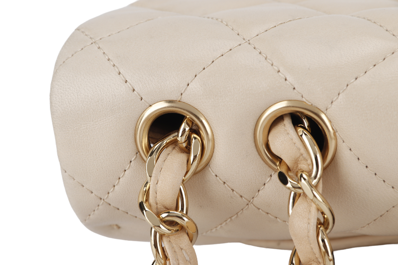 CHANEL CLASSIC SINGLE FLAP (1309xxxx) JUMBO BEIGE LAMBSKIN GOLD HARDWARE WITH CARD