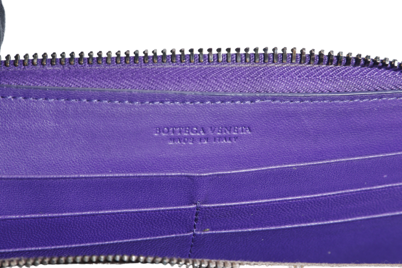 BOTTEGA VENETA LONG WALLET INTRECCIATO PURPLE LEATHER WITH DUST COVER AND BOX