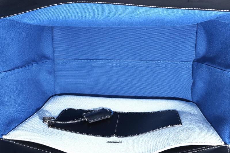 BURBERRY MD SOFT POCKET TOTE DEBOSSED LOGO CANVAS, WITH STRAP & DUST COVER