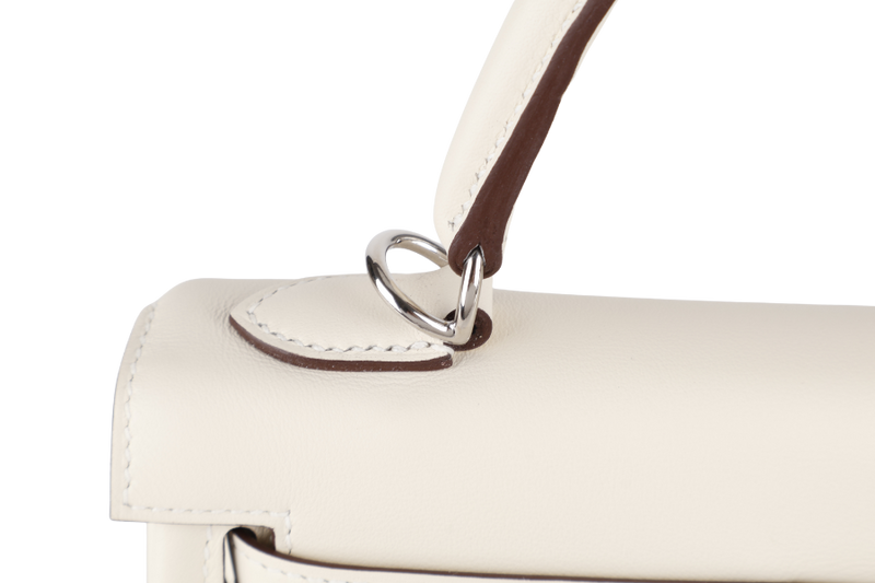 HERMES KELLY 25 IN AND OUT NATA COLOR SWIFT LEATHER SILVER HARDWARE STAMP Z (YEAR 2021) WITH STRAPS, KEYS, LOCK, DUST COVER AND BOX